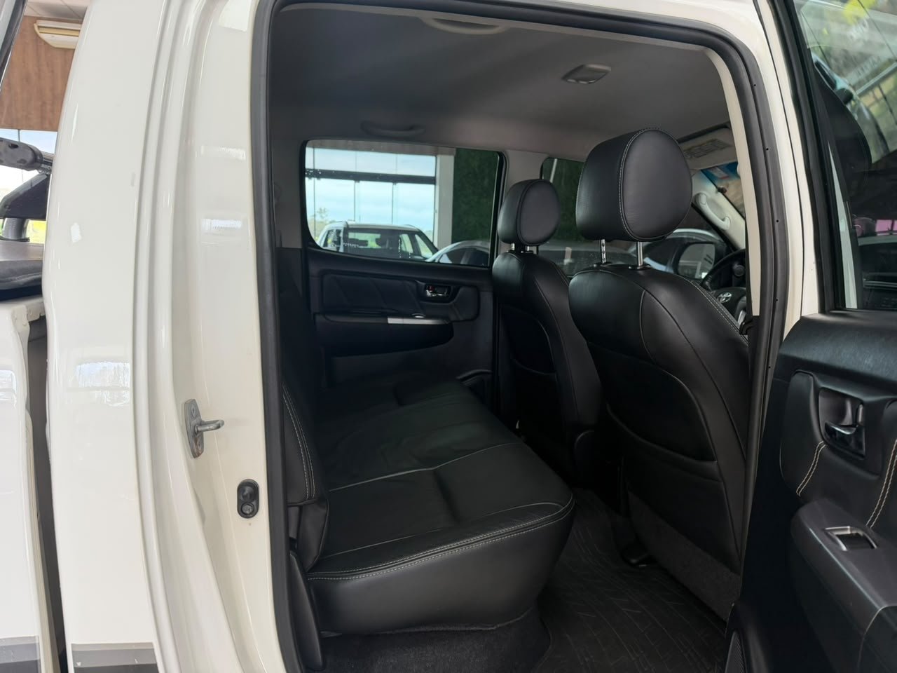  HILUX LIMITED D4-d 4x4 3.0 Tdi Dies. AUT