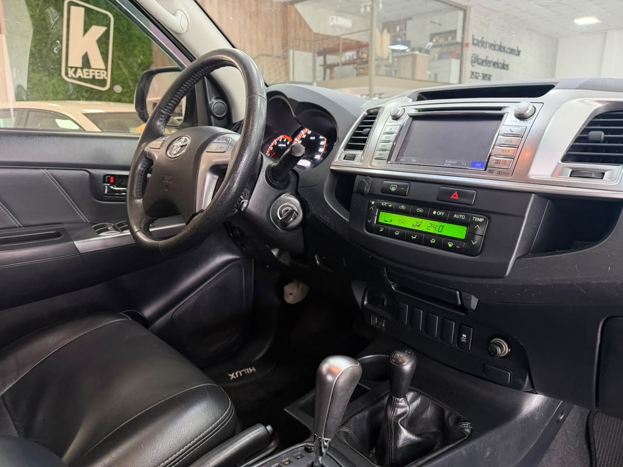  HILUX SRV Srv D4-d 4x4 3.0 Tdi Dies. AUT