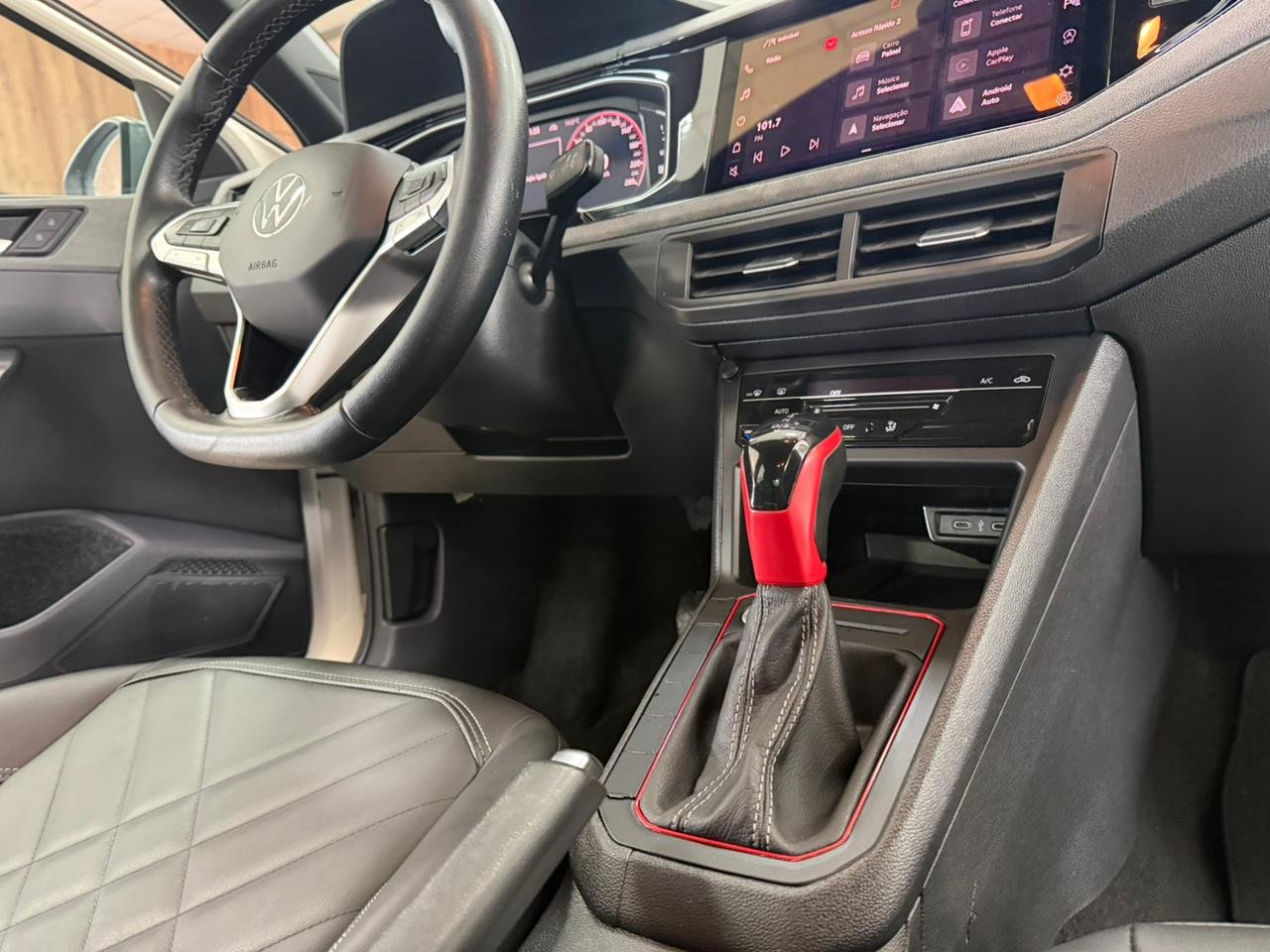  VIRTUS EXCLUSIVE 250TSI 1.4 FLEX 16V AUT.