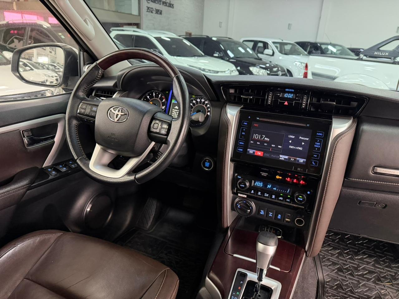  HILUX SW4 SRX 4X4 2.8 TDI 16V DIESEL AUT.