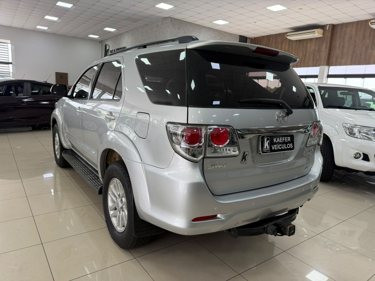  HILUX SW4 Sw4 Srv D4-d 4x4 3.0 Tdi Dies. Aut