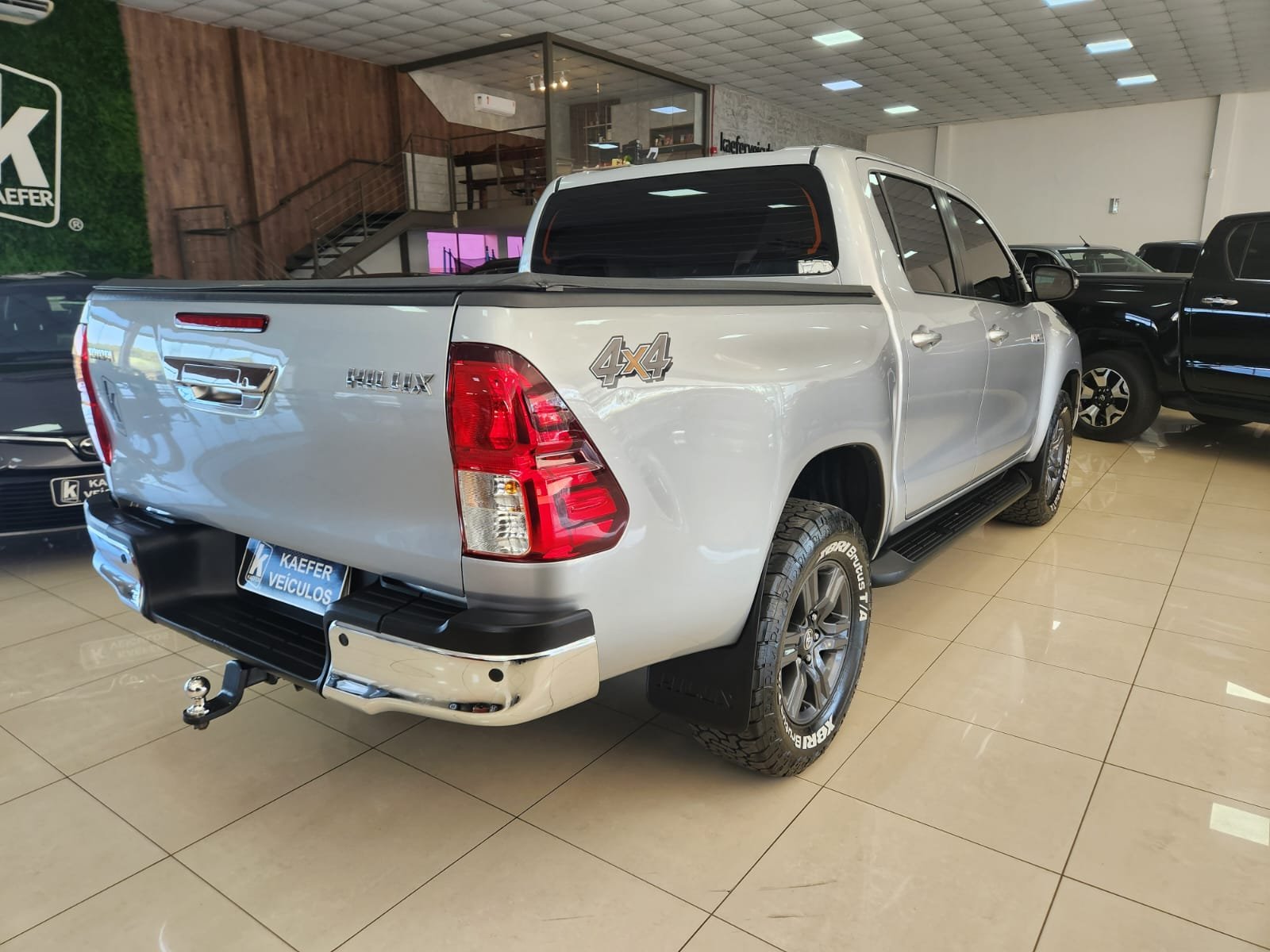  HILUX SR SR 2.8 4X4 TDI 16V AUT 