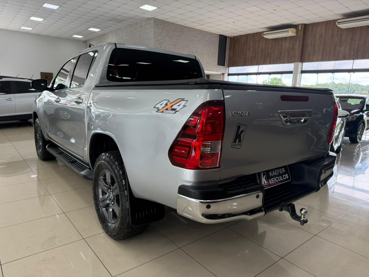  HILUX SR SR 2.8 4X4 TDI 16V AUT 