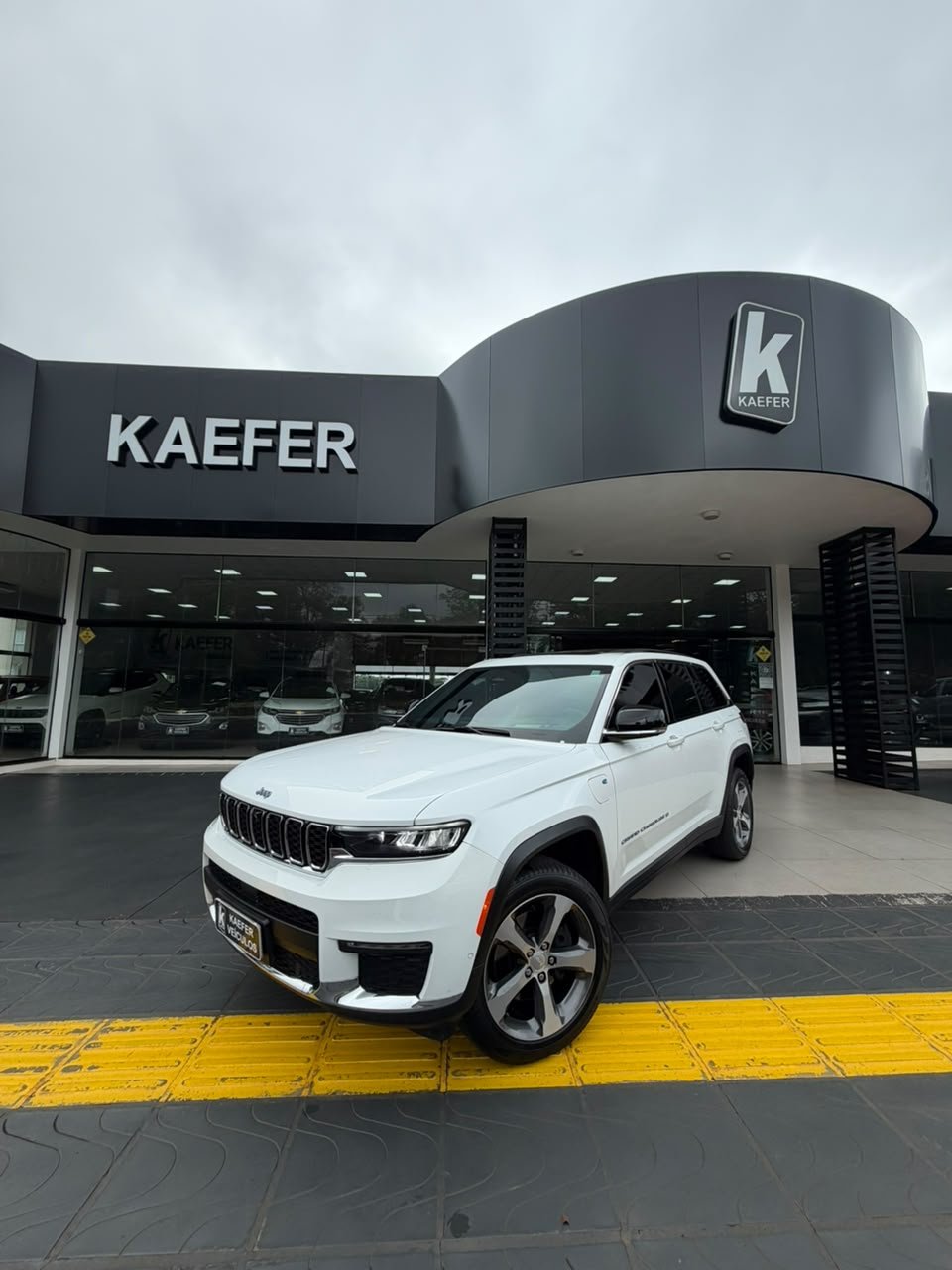  GRAND CHEROKEE 4XE 2.0 TURBO AUT. PLUG-IN (HIBRIDO)
