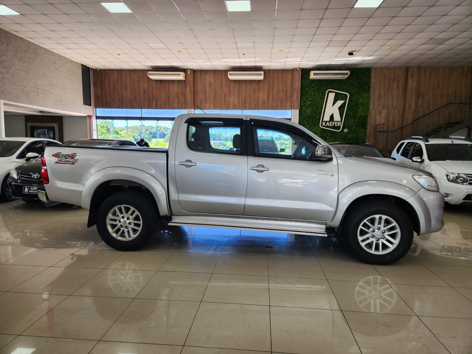 HILUX SRV Srv D4-d 4x4 3.0 Tdi Dies. AUT