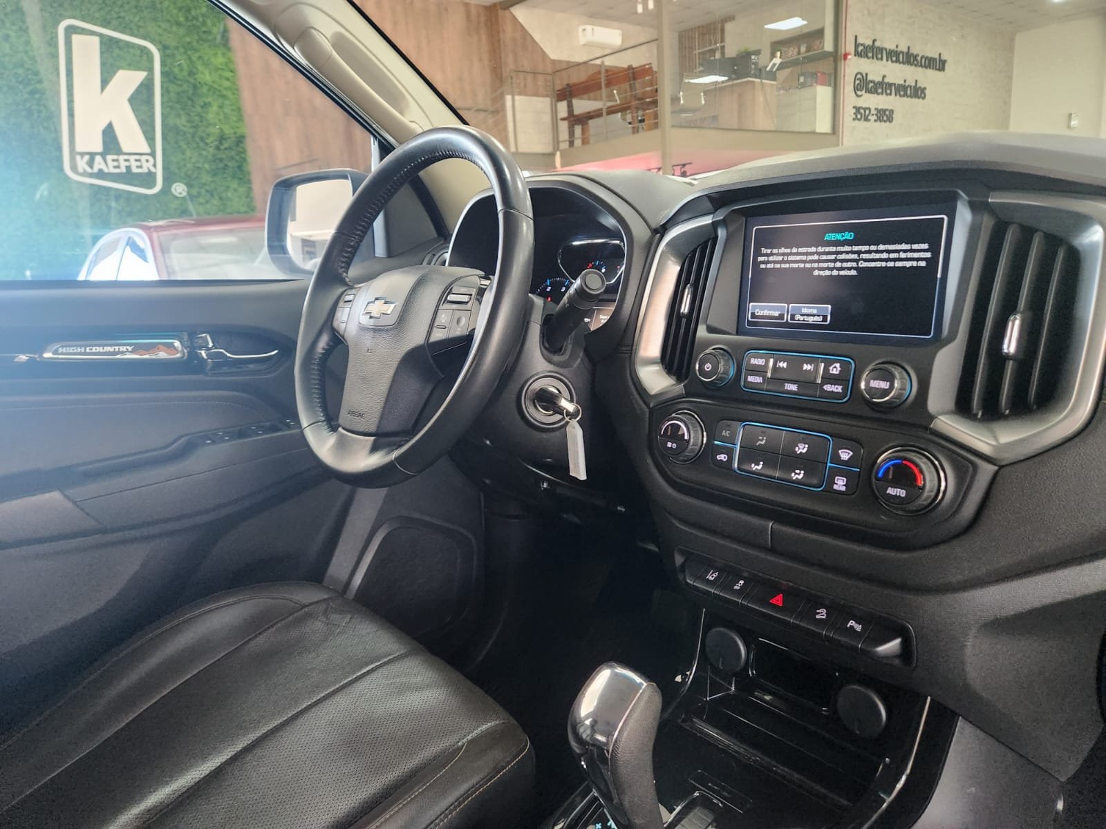  S10 CD 2.8 HIGH COUNTRY 4X4 CD DIESEL AUT.