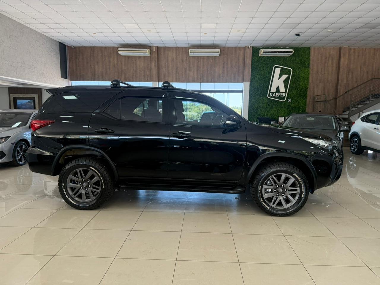  HILUX SW4 SRX 4X4 2.8 TDI 16V DIESEL AUT. 7 LUG