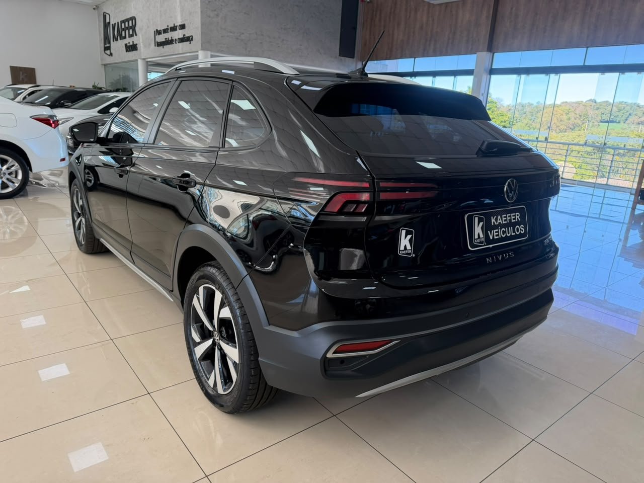  NIVUS Highline 1.0 200 Tsi Flex Aut.