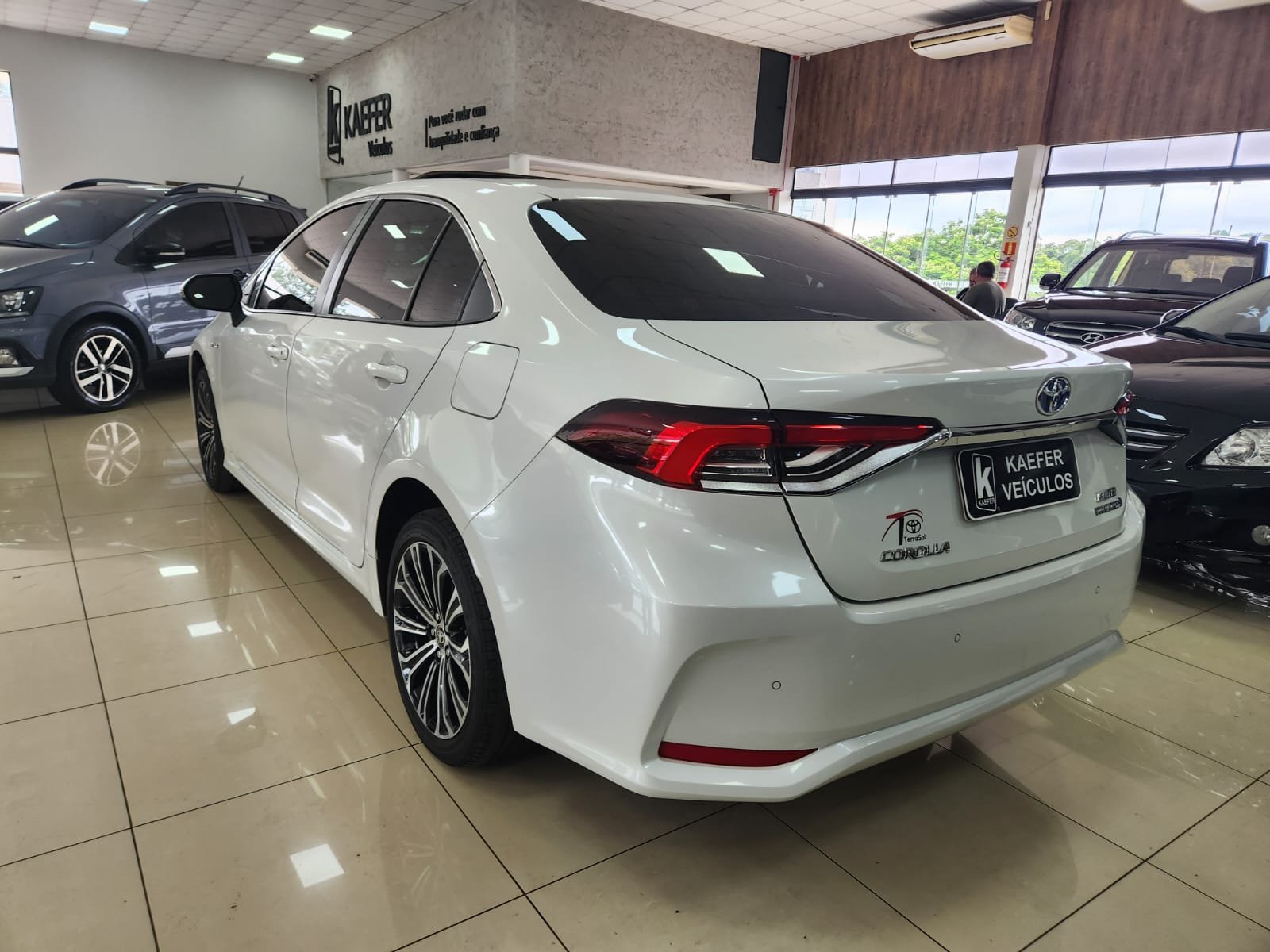  COROLLA ALTIS PREMIUM 1.8 AUT. (H�BRIDO)