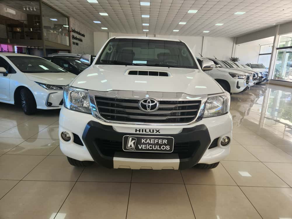  HILUX LIMITED D4-d 4x4 3.0 Tdi Dies. AUT