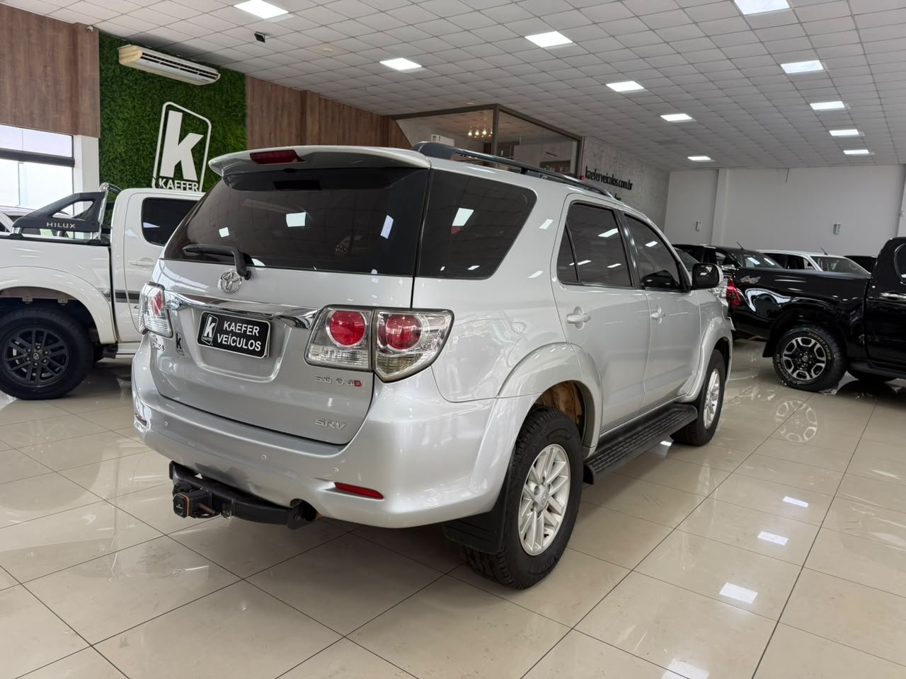  HILUX SW4 Sw4 Srv D4-d 4x4 3.0 Tdi Dies. Aut