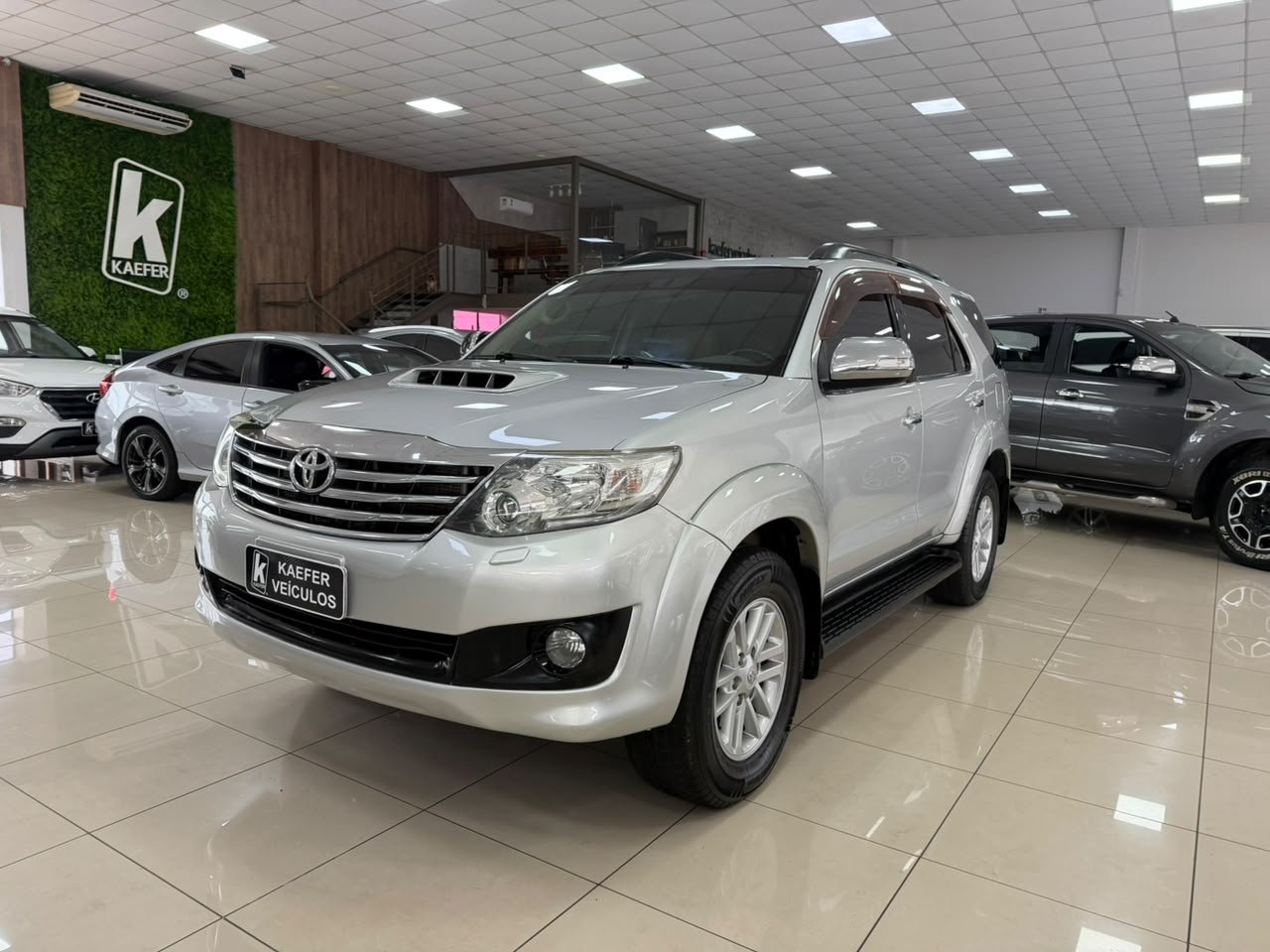  HILUX SW4 Sw4 Srv D4-d 4x4 3.0 Tdi Dies. Aut