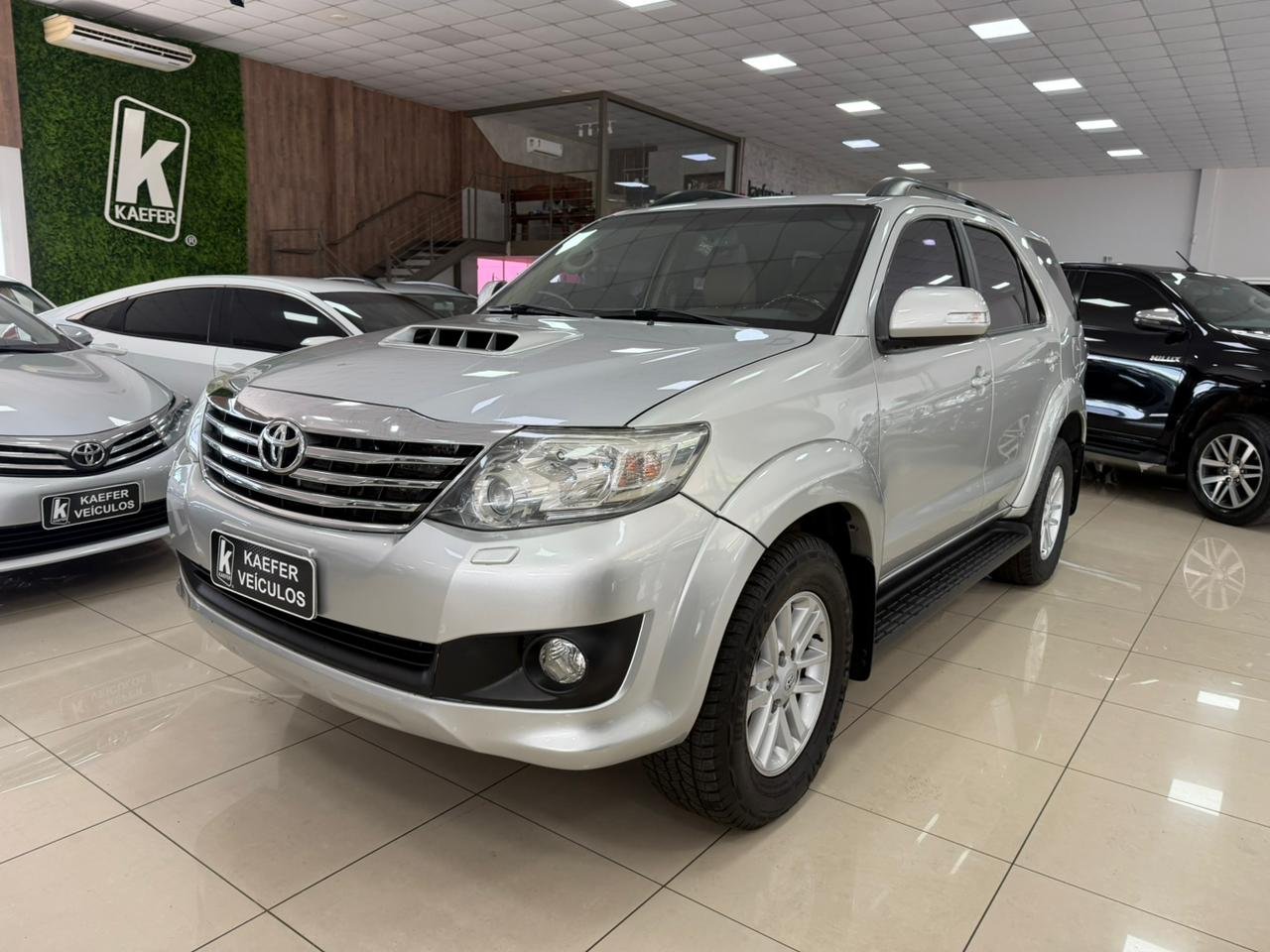  HILUX SW4 Sw4 Srv D4-d 4x4 3.0 Tdi Dies. Aut