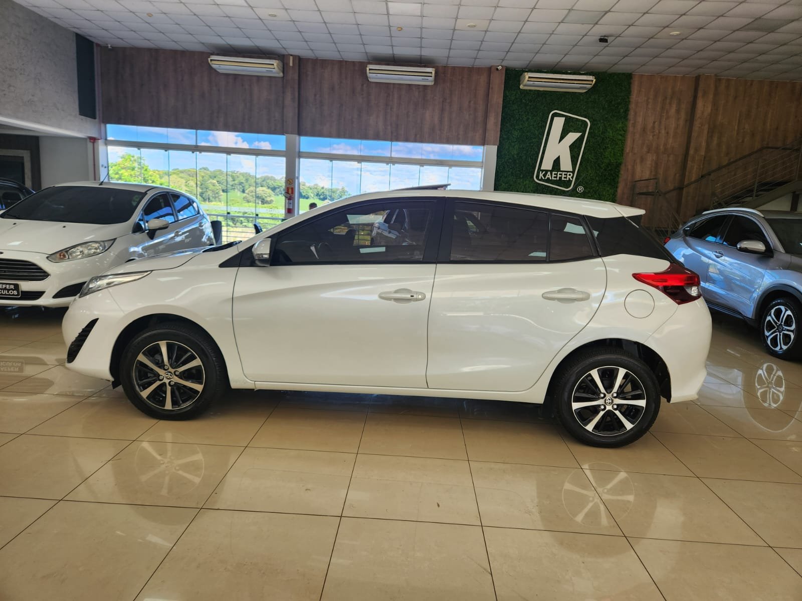  YARIS HATCH XLS CONNECT 1.5 AUT.