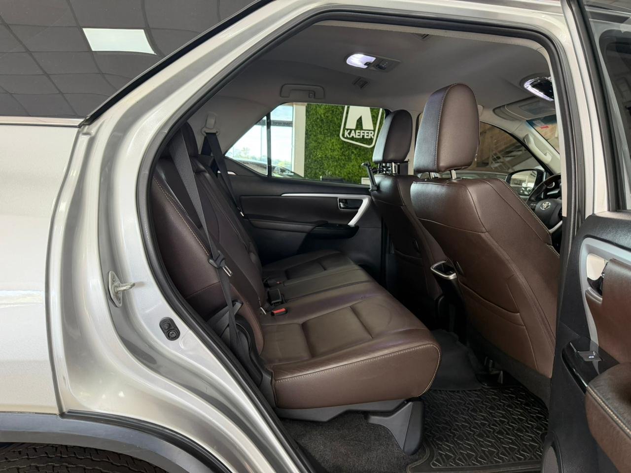  HILUX SW4 SRX 4X4 2.8 TDI 16V DIESEL AUT.