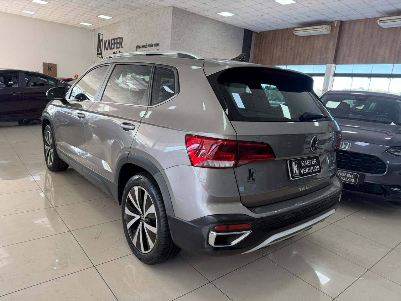  TAOS HIGHLINE 1.4 250 TSI AUT.