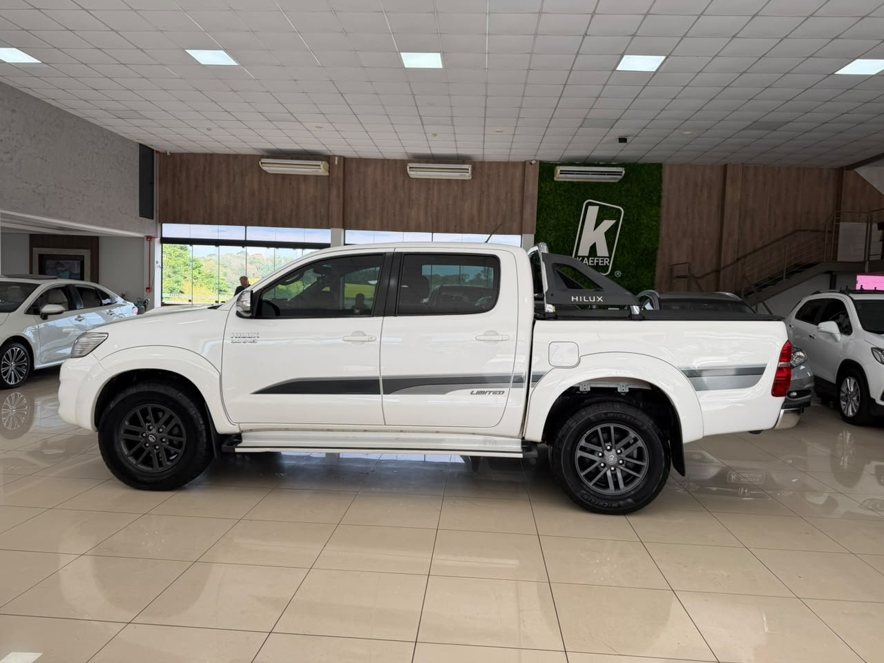  HILUX LIMITED D4-d 4x4 3.0 Tdi Dies. AUT