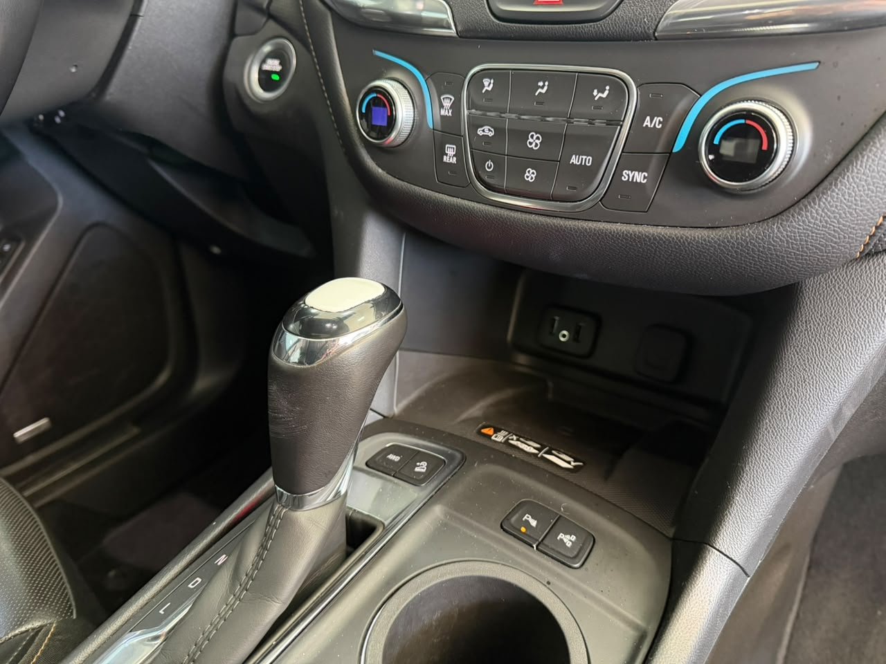  EQUINOX PREMIER 2.0 TURBO AWD 262cv