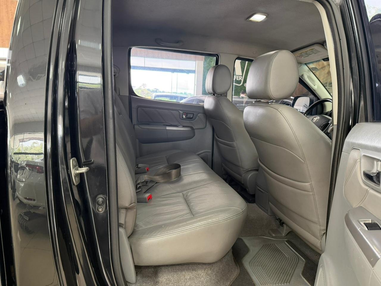  HILUX SRV Srv D4-d 4x2 3.0 Tdi Dies