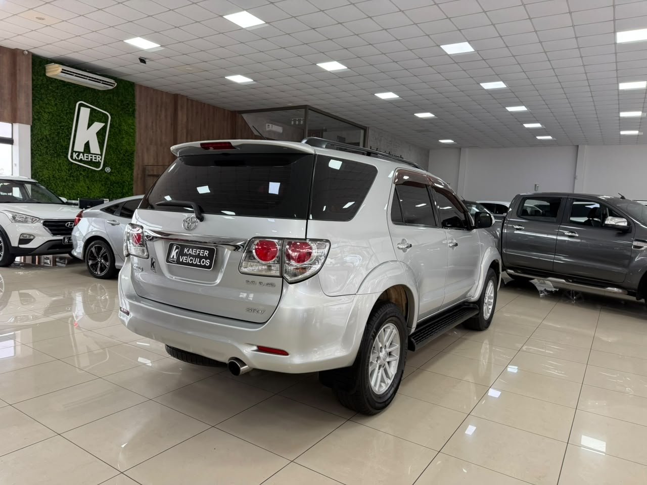  HILUX SW4 Sw4 Srv D4-d 4x4 3.0 Tdi Dies. Aut