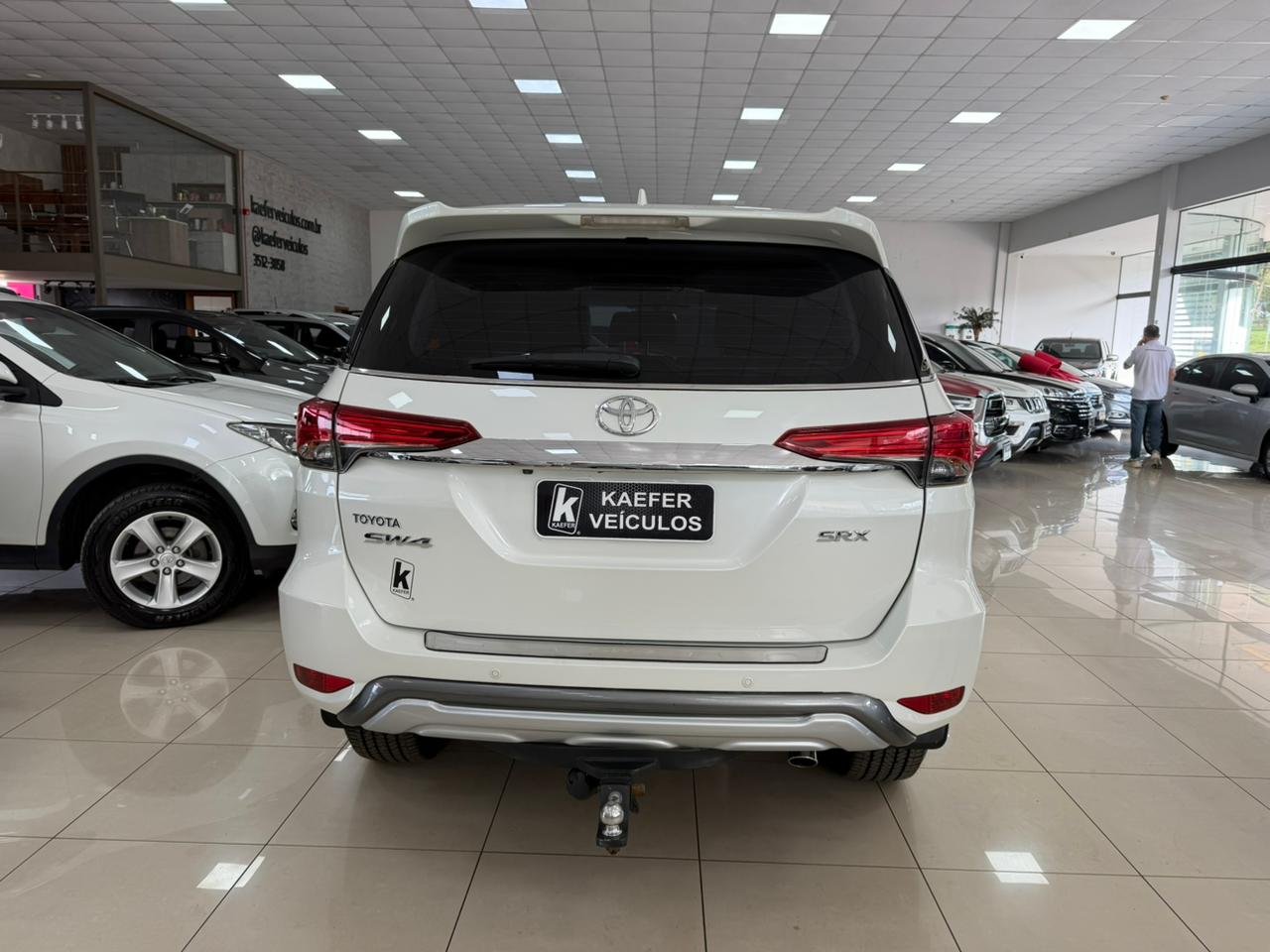  HILUX SW4 SRX 4X4 2.8 TDI 16V DIESEL AUT. 7 LUG