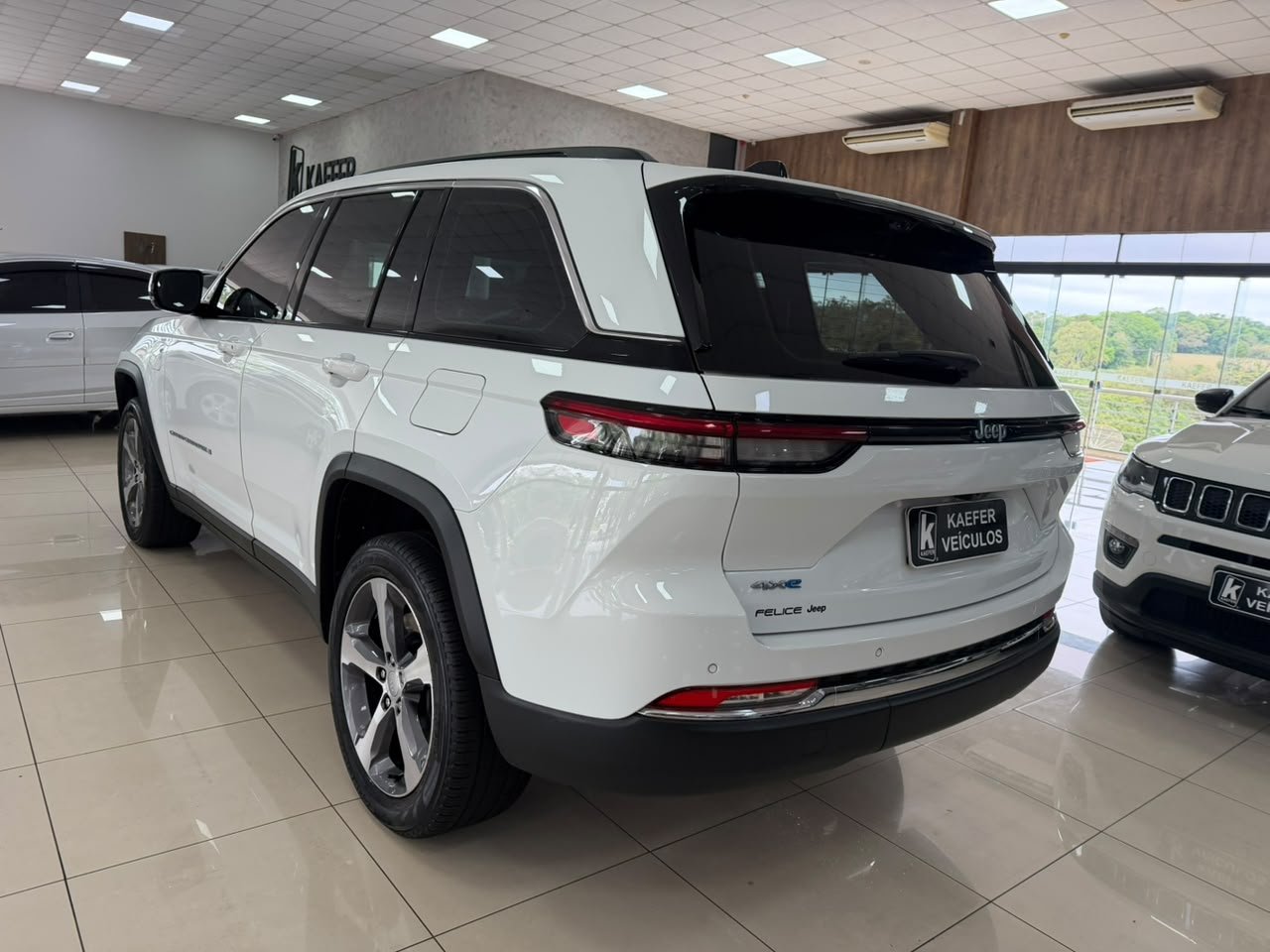  GRAND CHEROKEE 4XE 2.0 TURBO AUT. PLUG-IN (HIBRIDO)