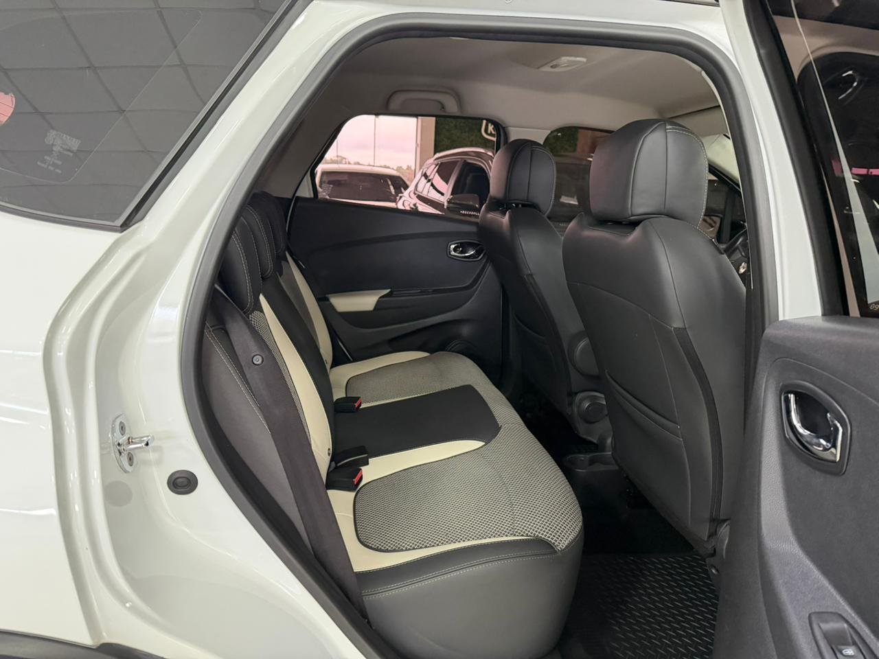  CAPTUR INTENSE 1.6 16V FLEX 5P AUT. 