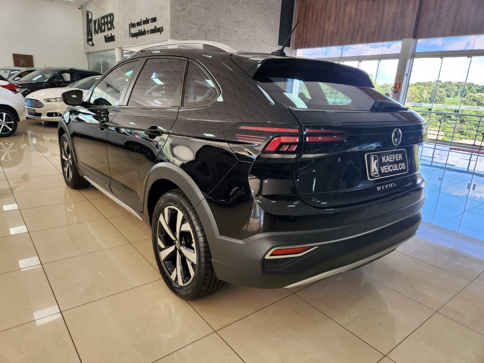  NIVUS Highline 1.0 200 Tsi Flex Aut.