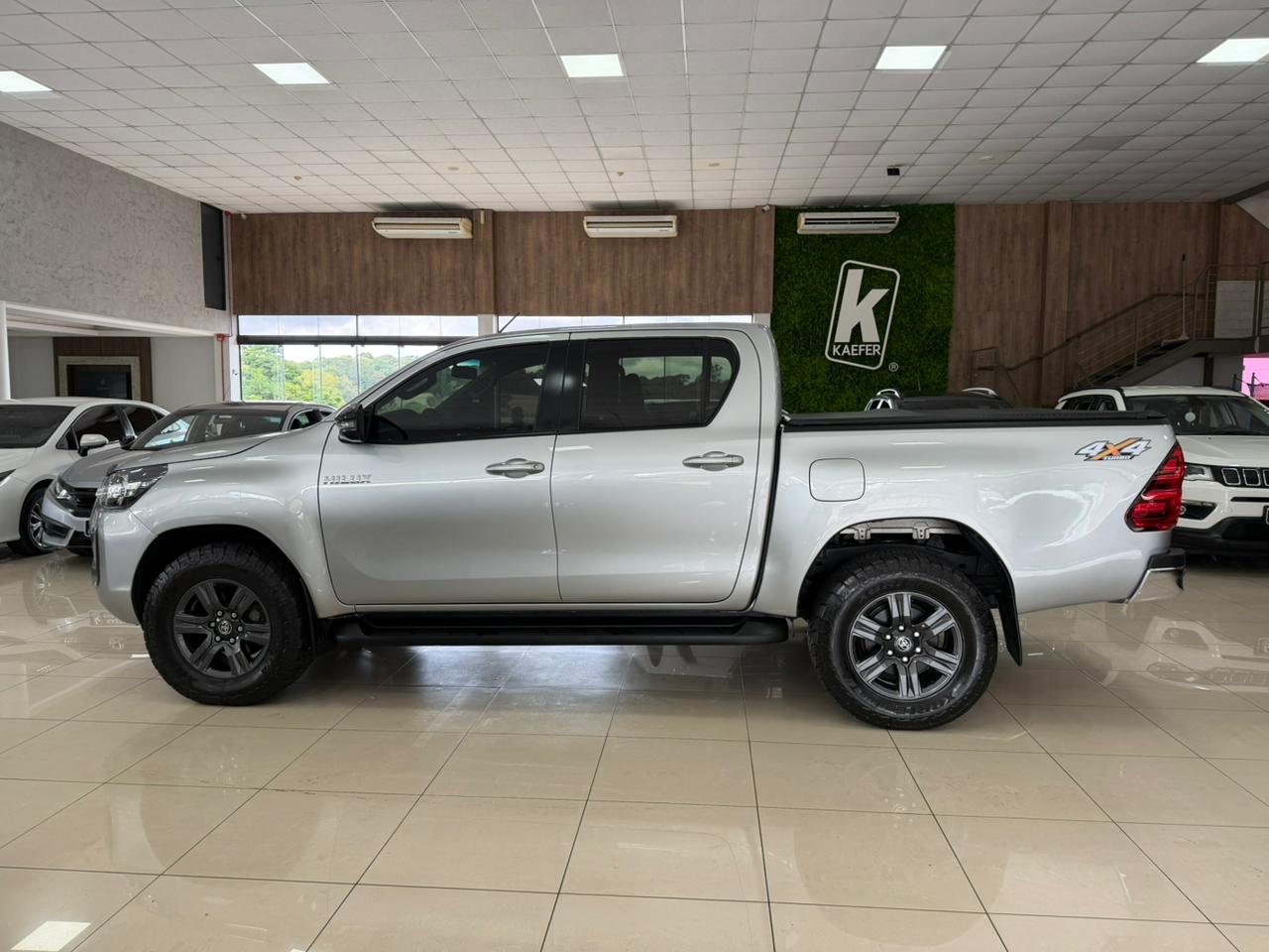  HILUX SR SR 2.8 4X4 TDI 16V AUT 