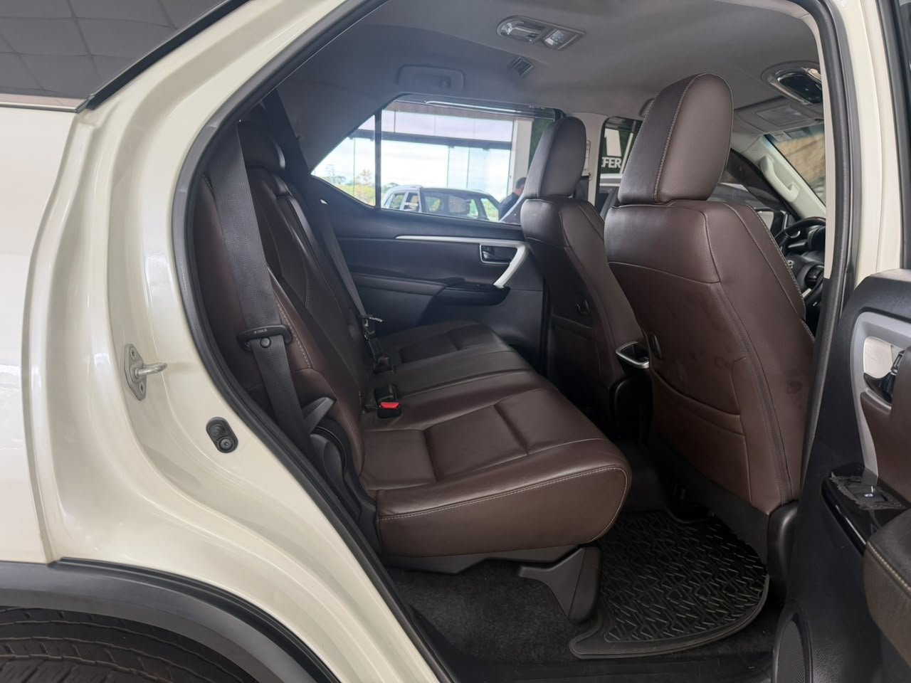  HILUX SW4 SRX 4X4 2.8 TDI 16V DIESEL AUT.