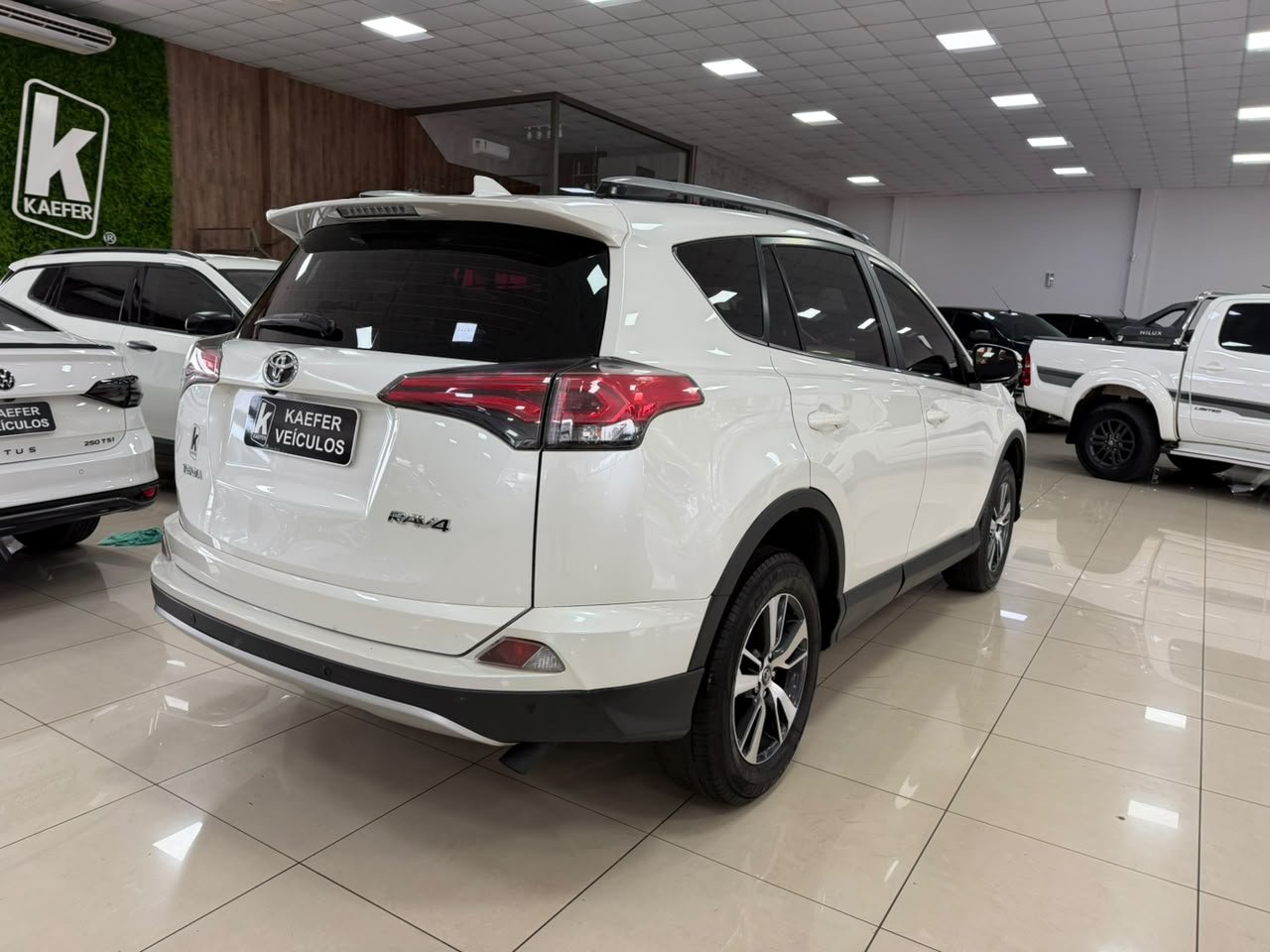  RAV4 4X2 TOP 16V AUT.