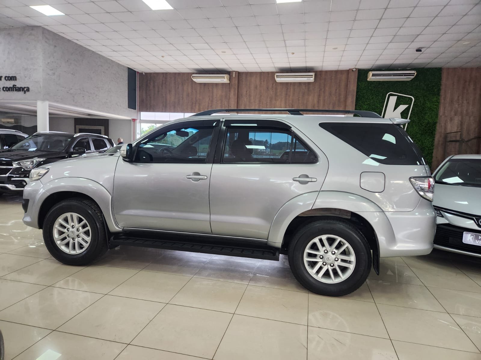  HILUX SW4 Sw4 Srv D4-d 4x4 3.0 Tdi Dies. Aut