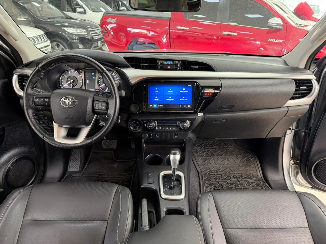  HILUX SR SR 2.8 4X4 TDI 16V AUT 