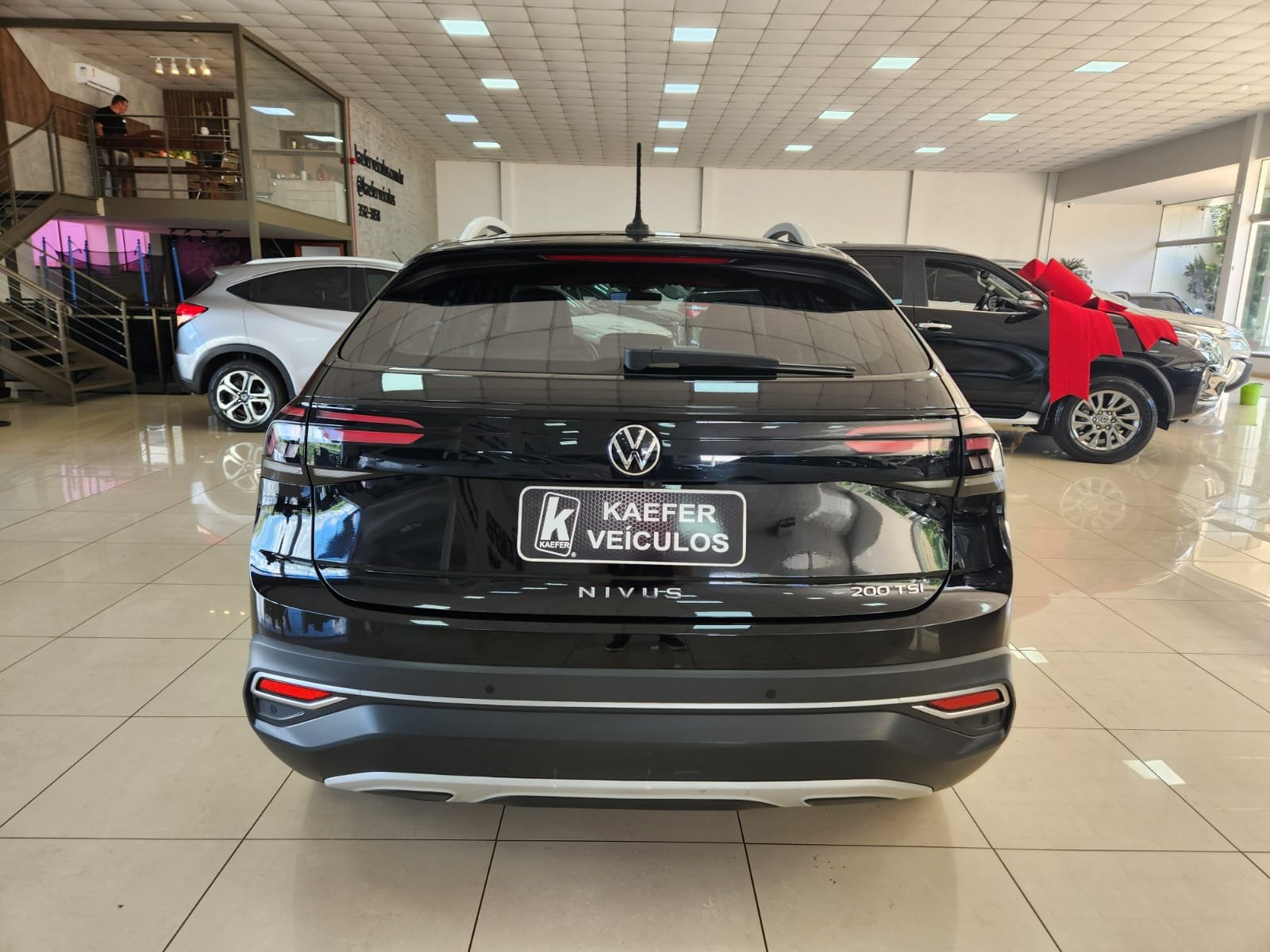  NIVUS Highline 1.0 200 Tsi Flex Aut.