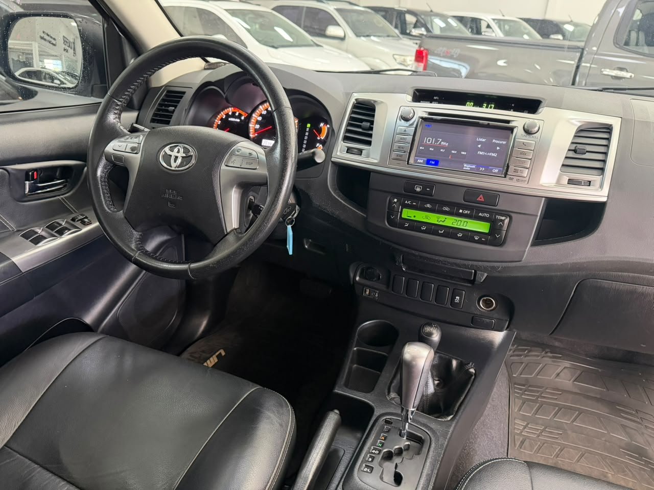  HILUX LIMITED D4-d 4x4 3.0 Tdi Dies. AUT