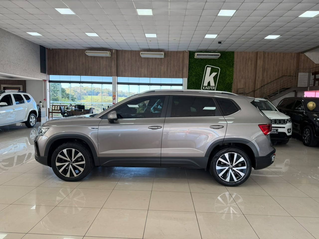 TAOS HIGHLINE 1.4 250 TSI AUT.