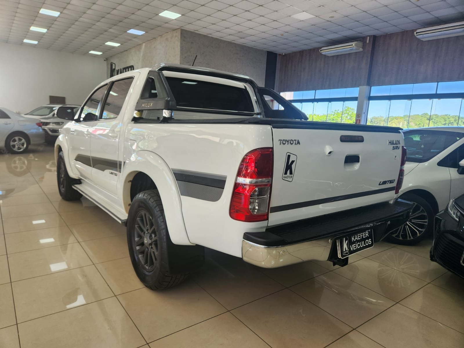  HILUX LIMITED D4-d 4x4 3.0 Tdi Dies. AUT