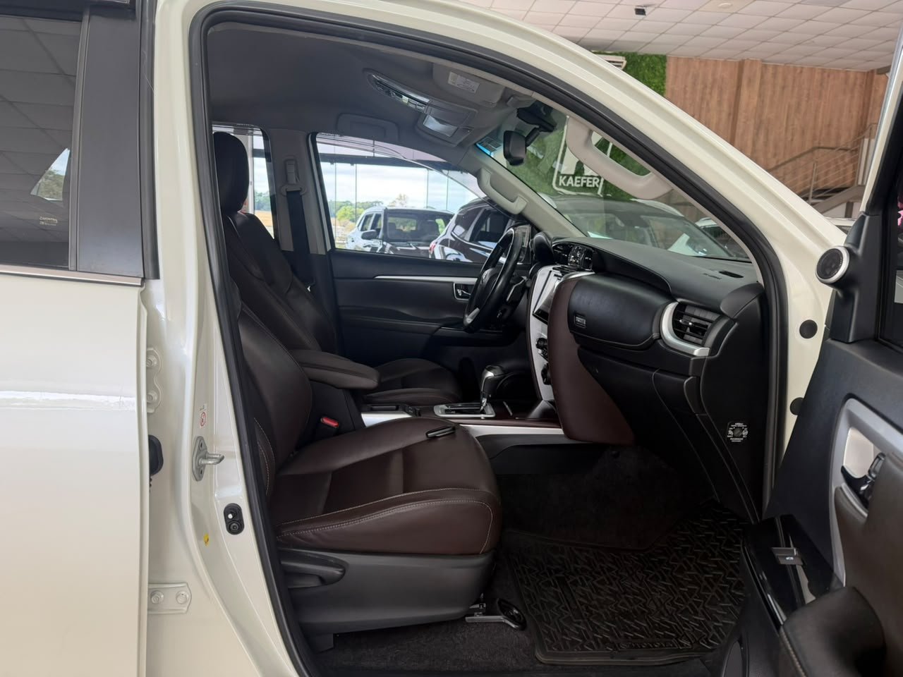  HILUX SW4 SRX 4X4 2.8 TDI 16V DIESEL AUT.