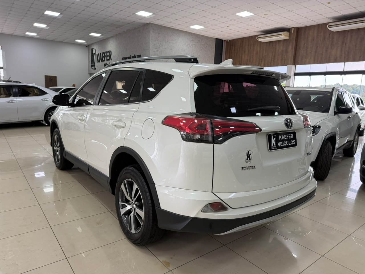  RAV4 4X2 TOP 16V AUT.