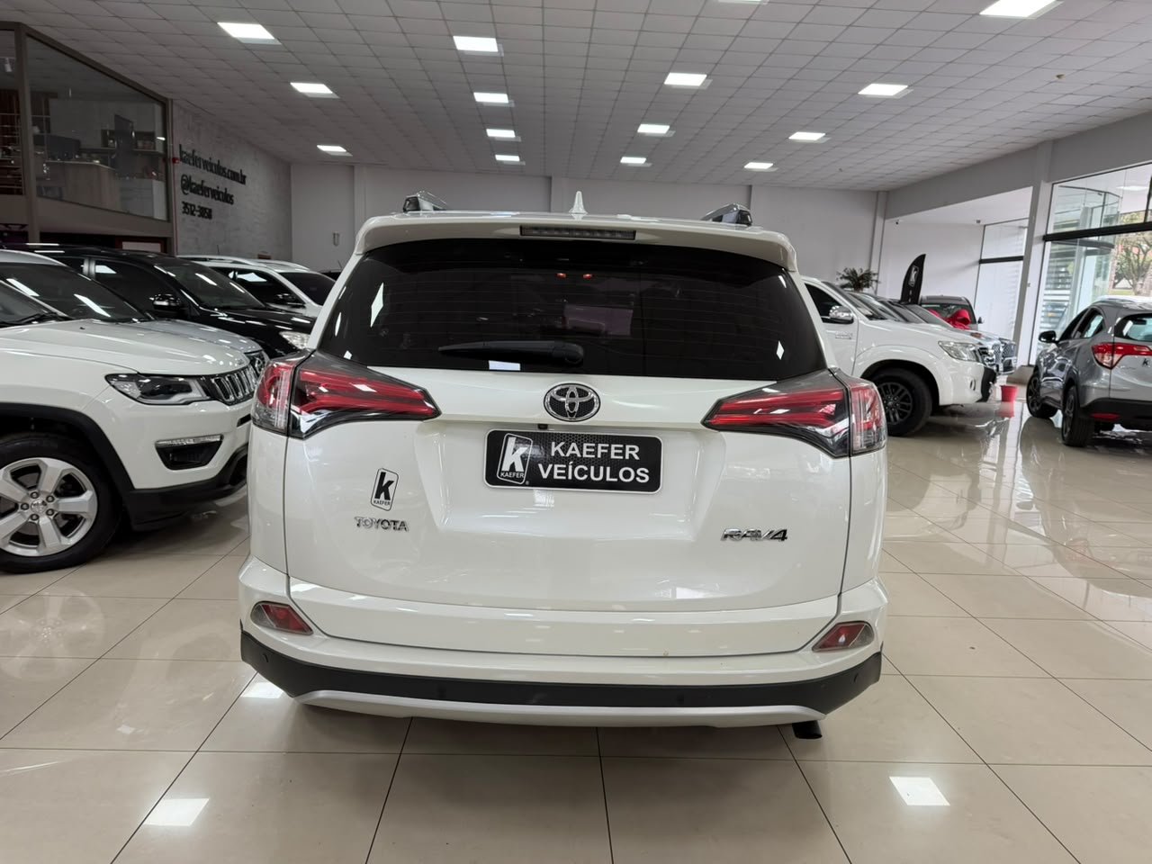  RAV4 4X2 TOP 16V AUT.