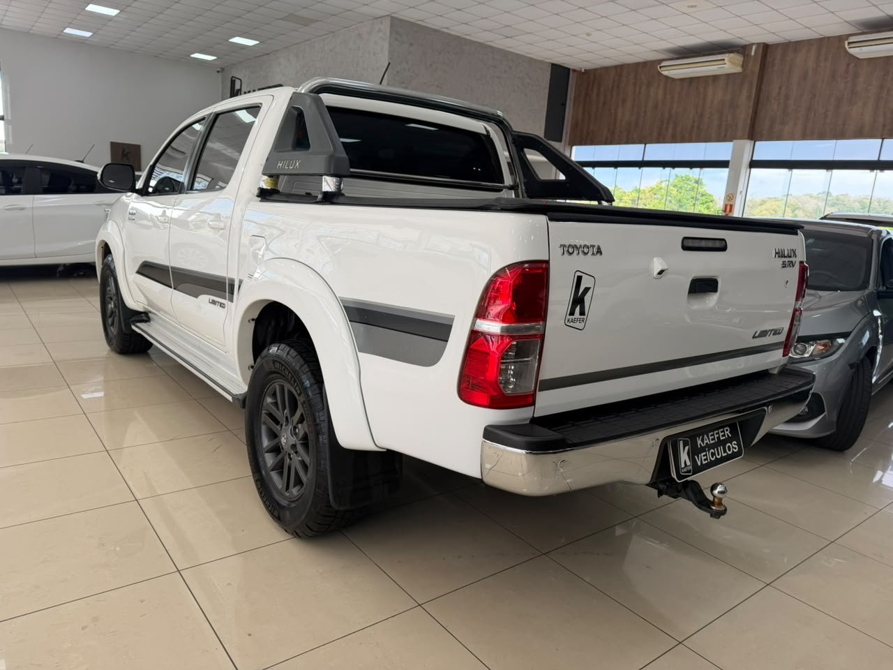  HILUX LIMITED D4-d 4x4 3.0 Tdi Dies. AUT