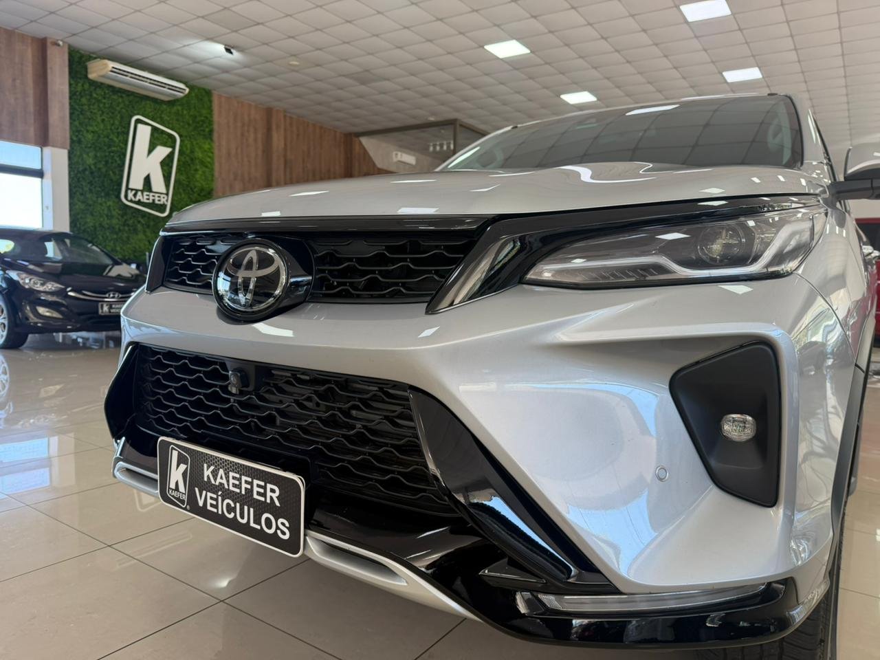  HILUX SW4 SRX PLATINUM  4X4 2.8 TDI 16V DIESEL AUT. 7 LUG