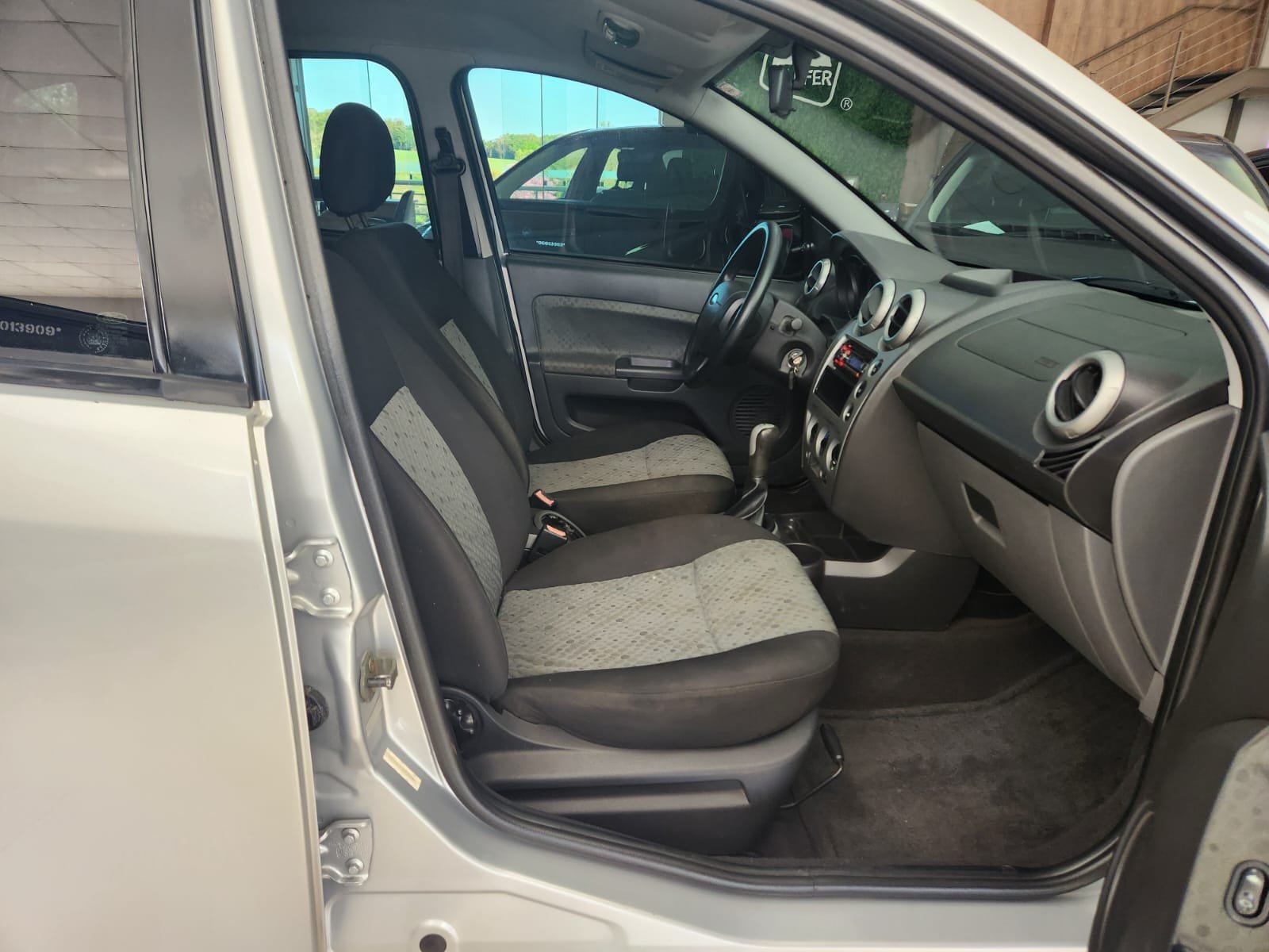  FIESTA HATCH SE 1.6 8V MEC.