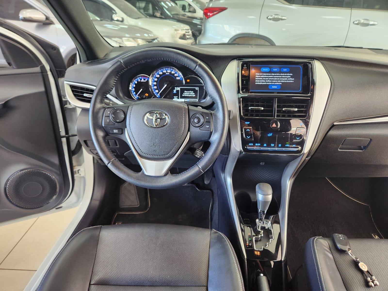  YARIS HATCH XLS CONNECT 1.5 AUT.