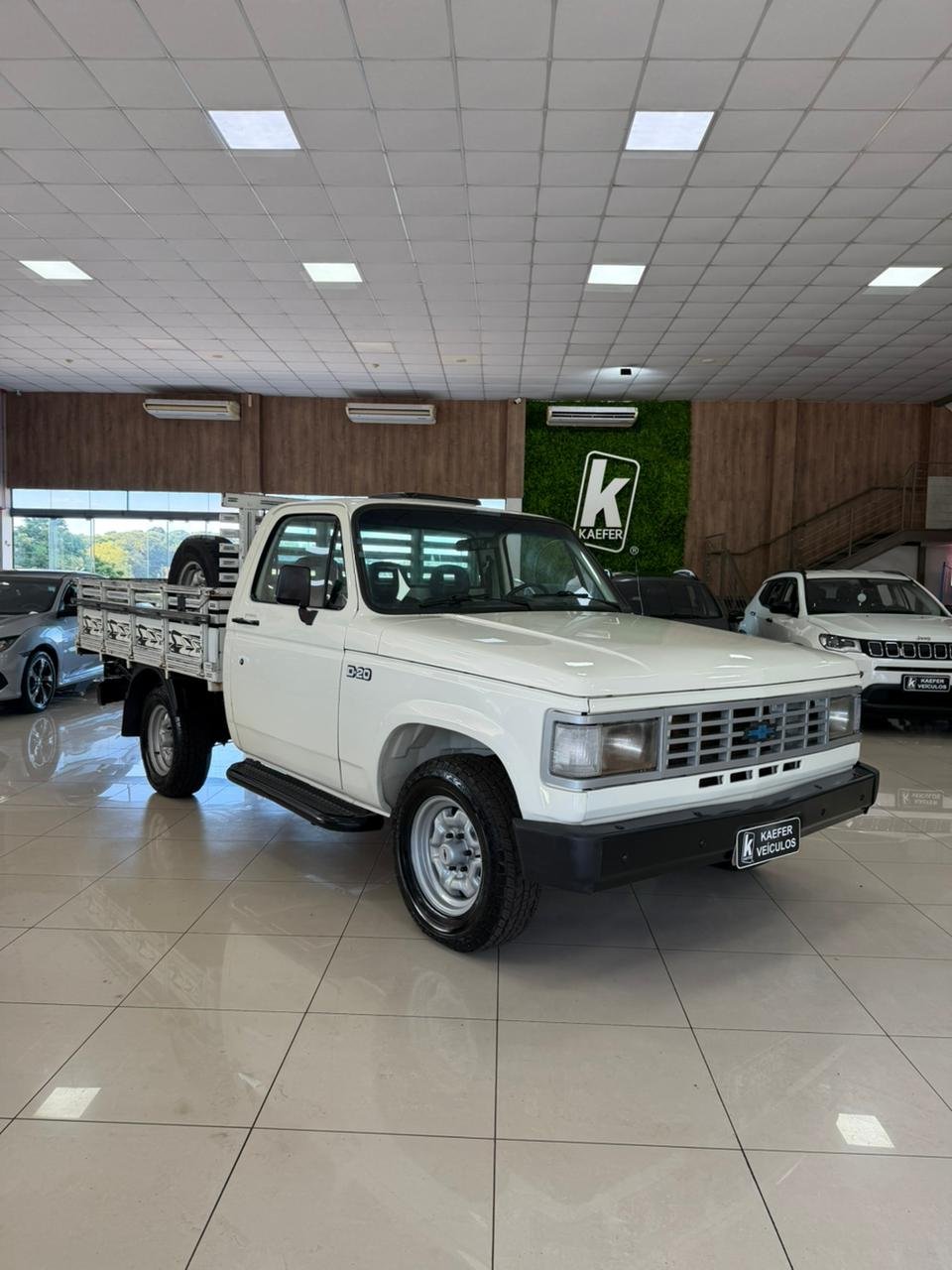  D20 CUSTOM CARROCERIA DE MADEIRA