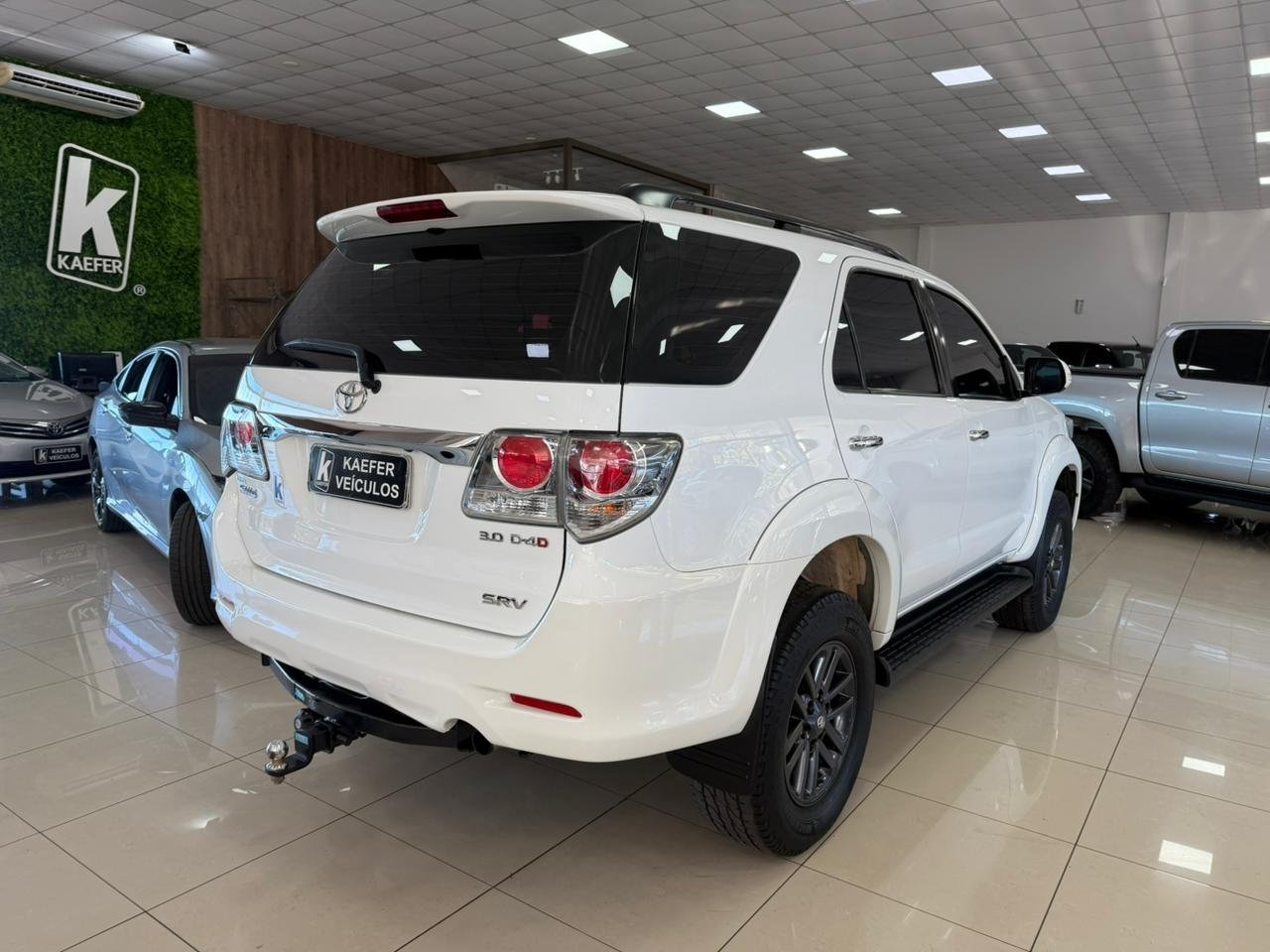  HILUX SW4 Sw4 Srv D4-d 4x4 3.0 Tdi Dies. Aut