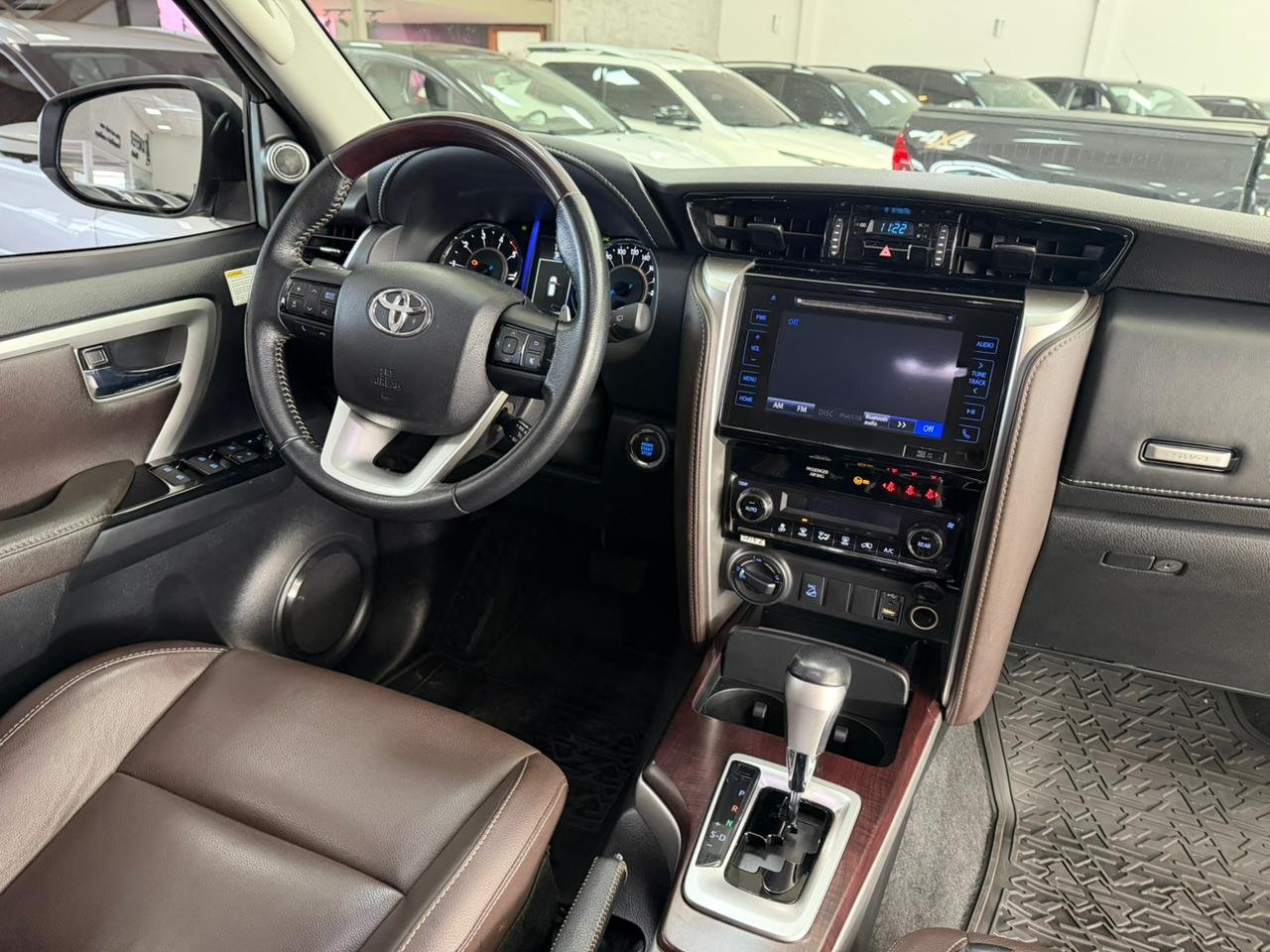  HILUX SW4 SRX 4X4 2.8 TDI 16V DIESEL AUT. 7 LUG