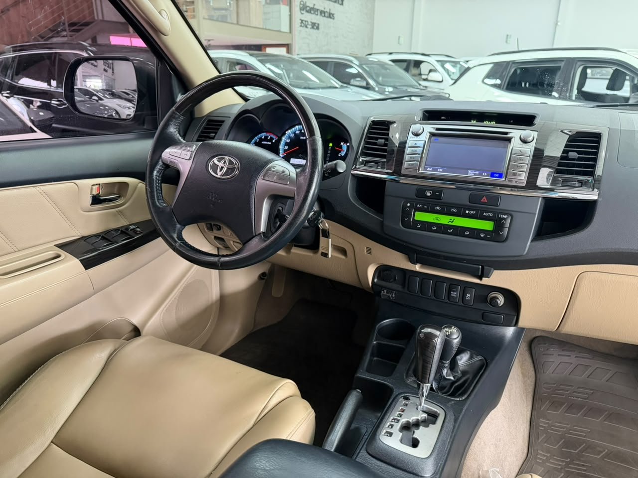  HILUX SW4 Srv D4-d 4x4 3.0 Tdi Dies. AUT