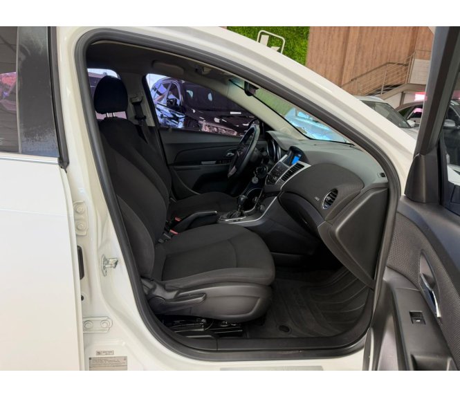  CRUZE HATCH LT 1.8 16V FLEXP. 5P MEC. 