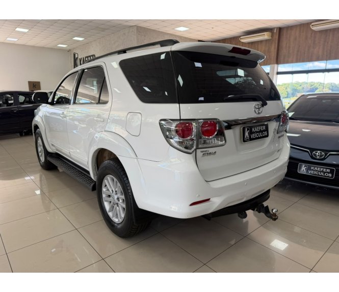  HILUX SW4 Sw4 Srv D4-d 4x4 3.0 Tdi Dies. Aut